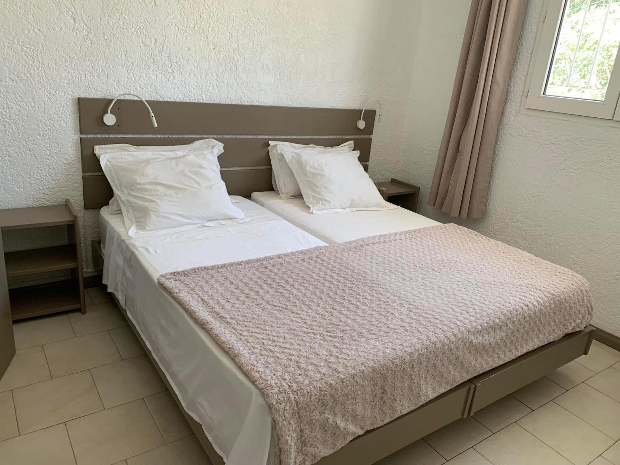 Islands View - Mazor Beach Villas Grande Gaube Room photo