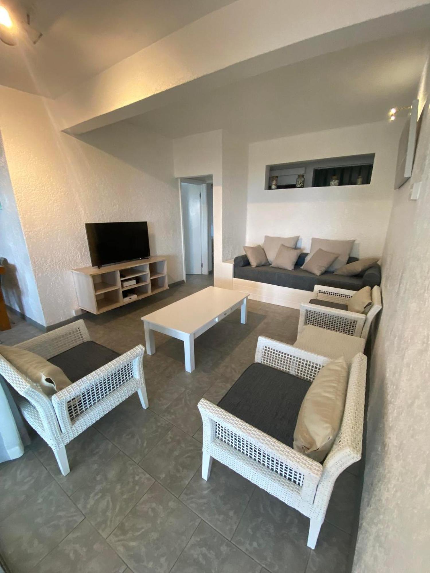 Islands View - Mazor Beach Villas Grande Gaube Room photo