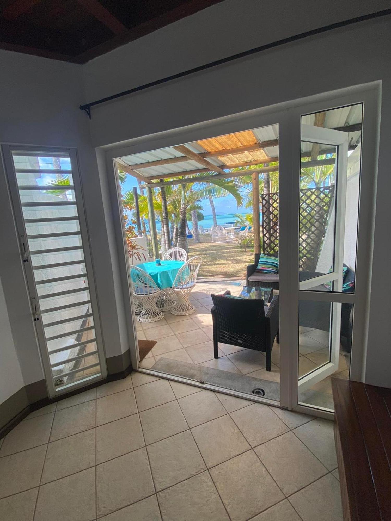 Islands View - Mazor Beach Villas Grande Gaube Room photo